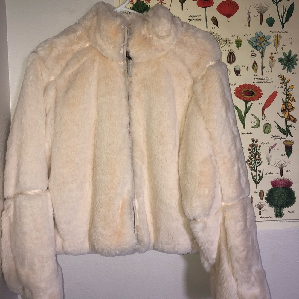 Faux Fur Patagonia Zip-Up